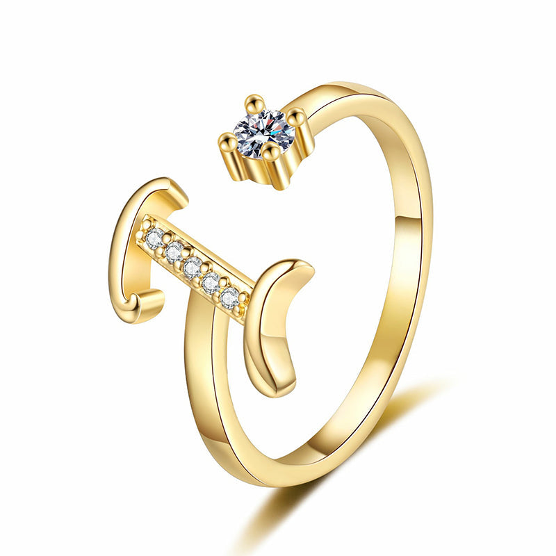 Lumévara™ — Bague cœur initiale élégance personnalisée