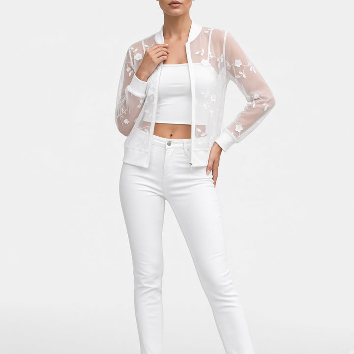 Aveloria™ — Veste transparente brodée élégance délicate