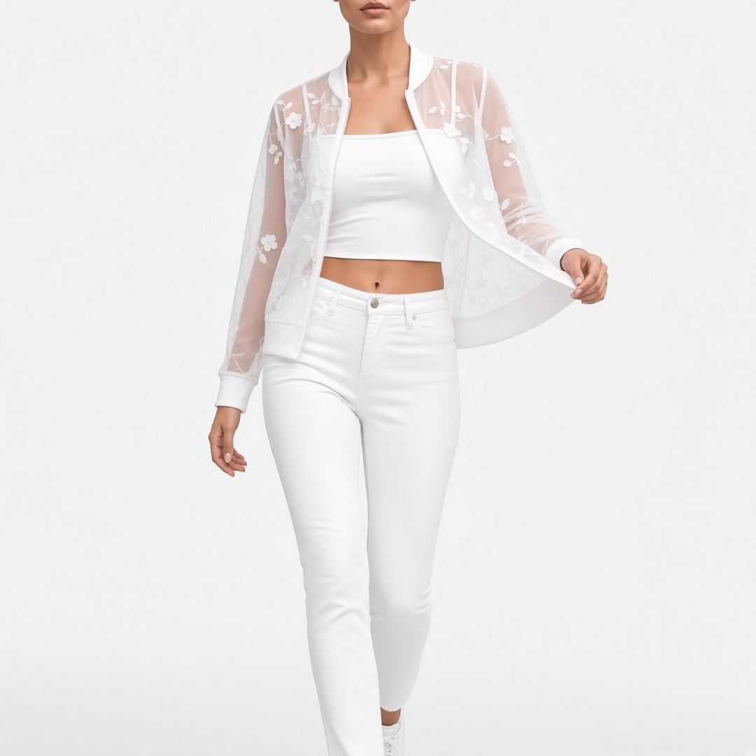 Aveloria™ — Veste transparente brodée élégance délicate