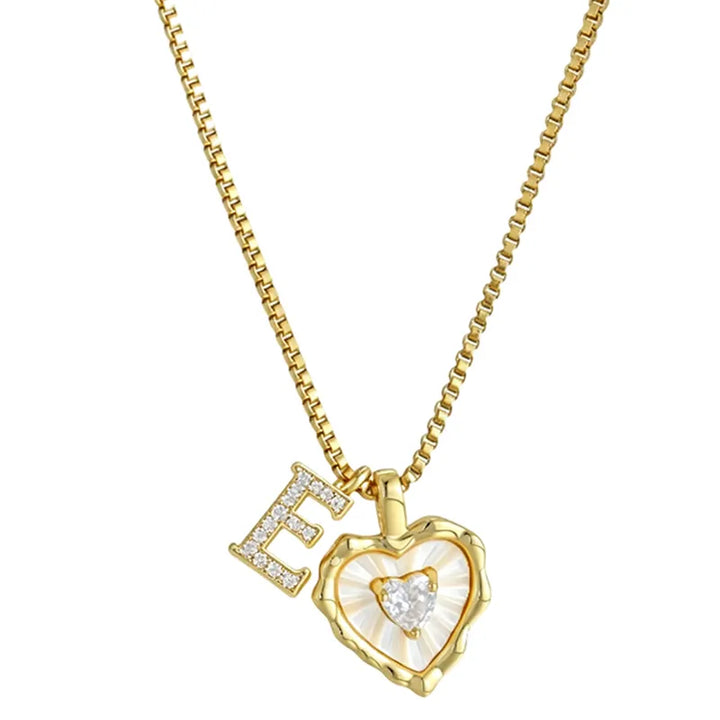 Zorélisse™ — Collier cœur initiale élégance personnalisée