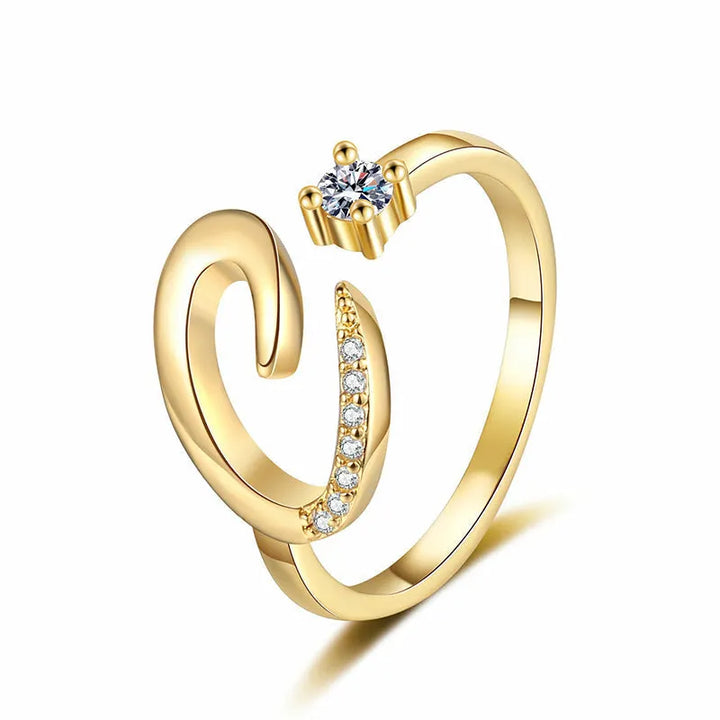 Lumévara™ — Bague cœur initiale élégance personnalisée