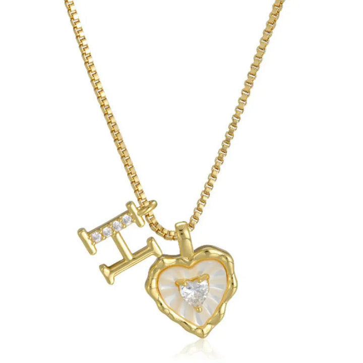 Zorélisse™ — Collier cœur initiale élégance personnalisée