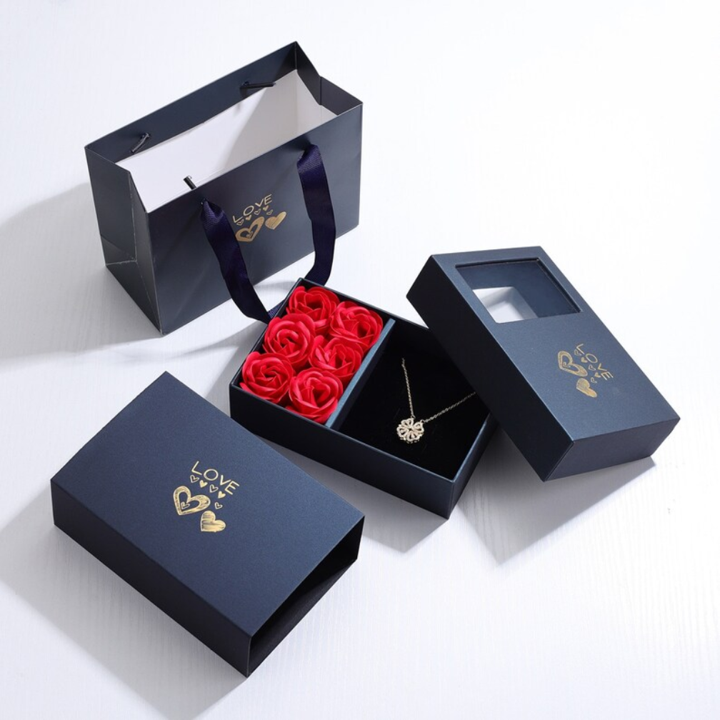 Trèflette™ — Collier pendentif trèfle cristaux coffret cadeau