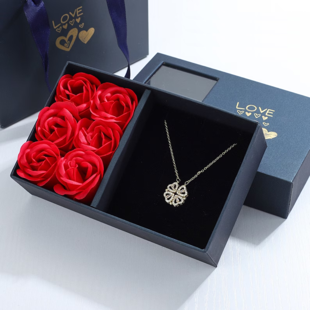 Trèflette™ — Collier pendentif trèfle cristaux coffret cadeau