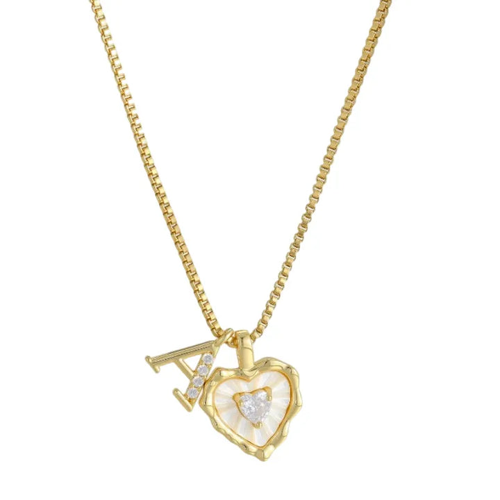 Zorélisse™ — Collier cœur initiale élégance personnalisée