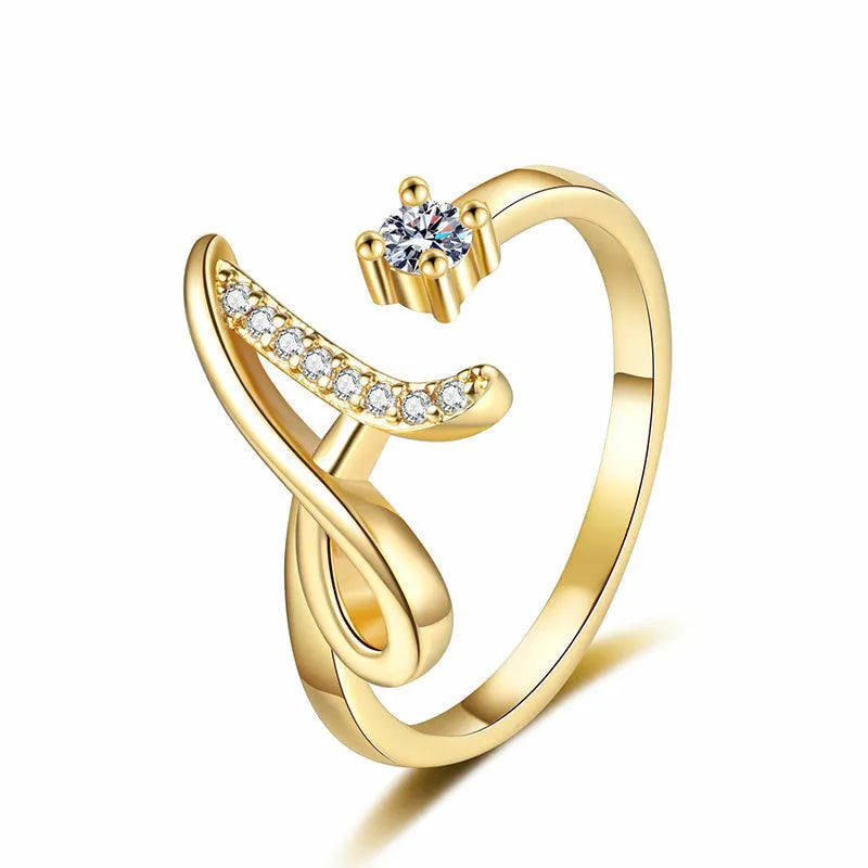 Lumévara™ — Bague cœur initiale élégance personnalisée