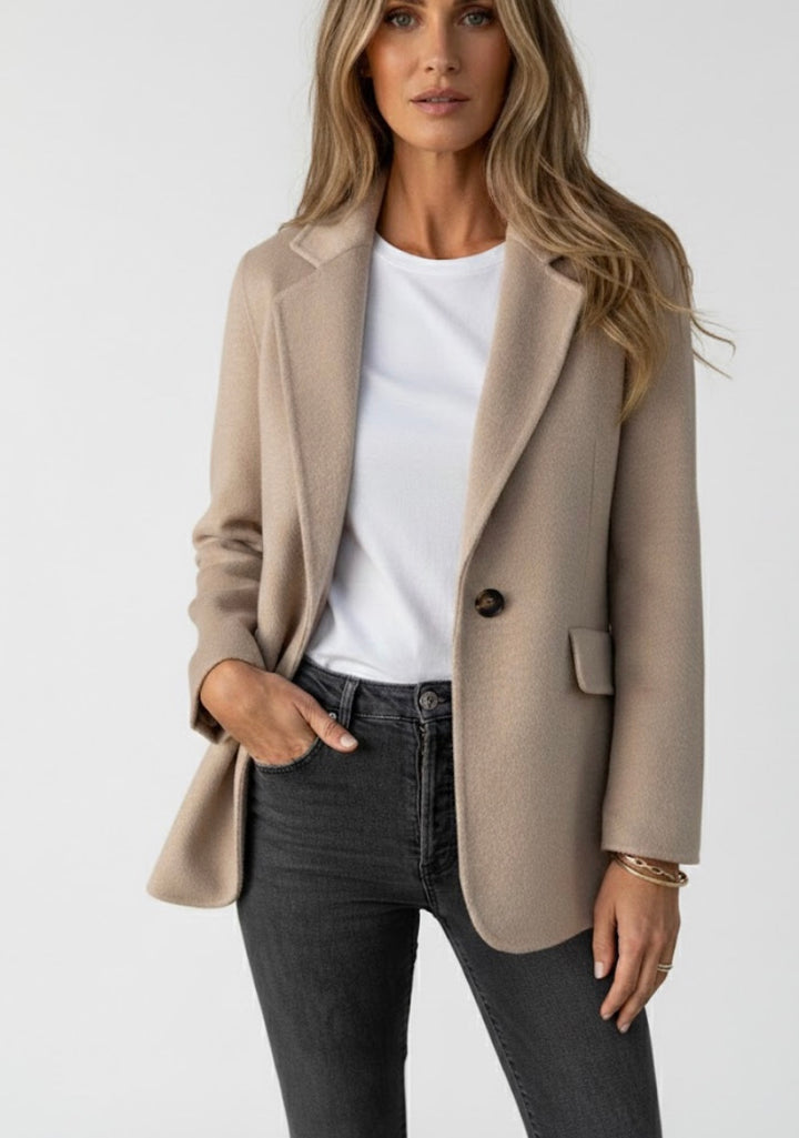 Renée™ – Élégance chaude pour chaque saison