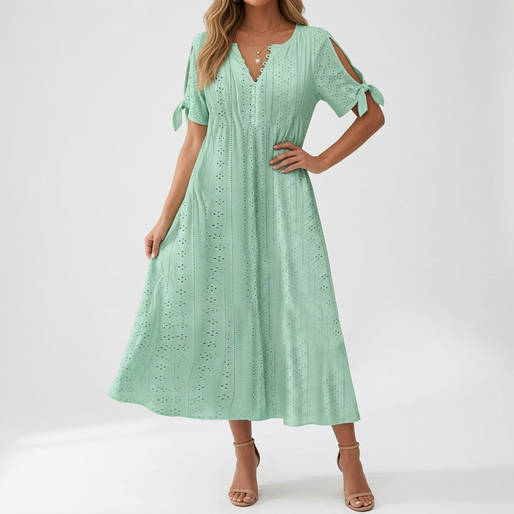Lorélia™ — Robe bohème brodée élégance estivale