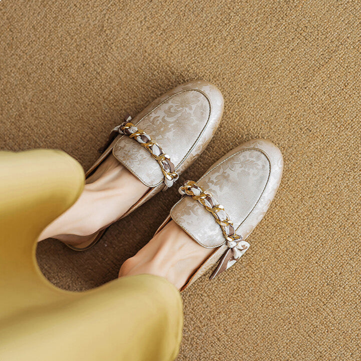 Marisa | Mules Mocassins avec Chaîne Décorative