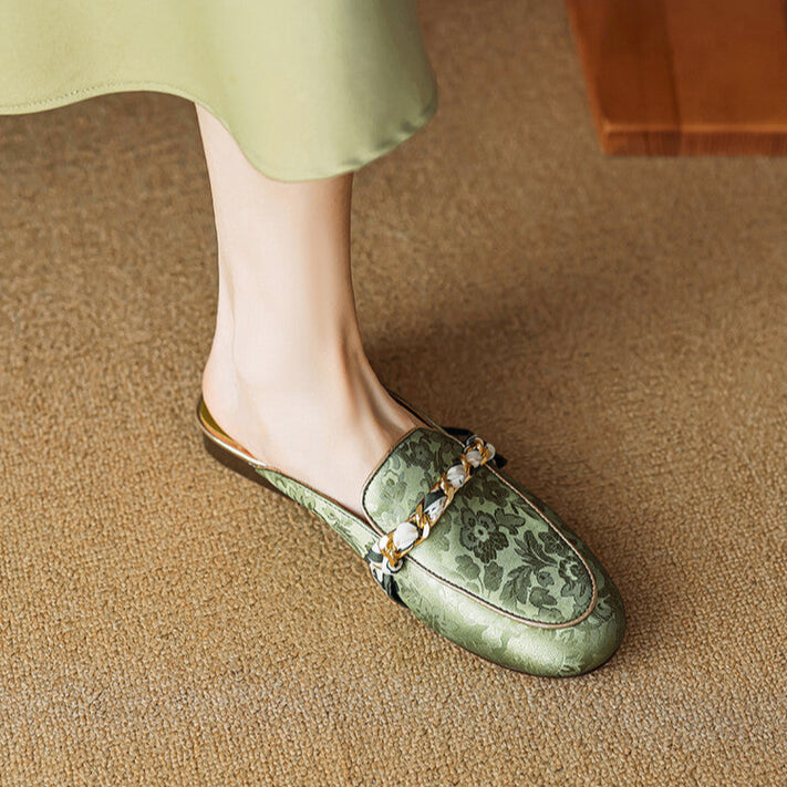 Marisa | Mules Mocassins avec Chaîne Décorative