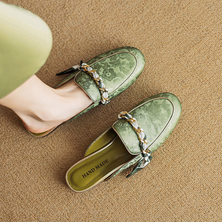 Marisa | Mules Mocassins avec Chaîne Décorative