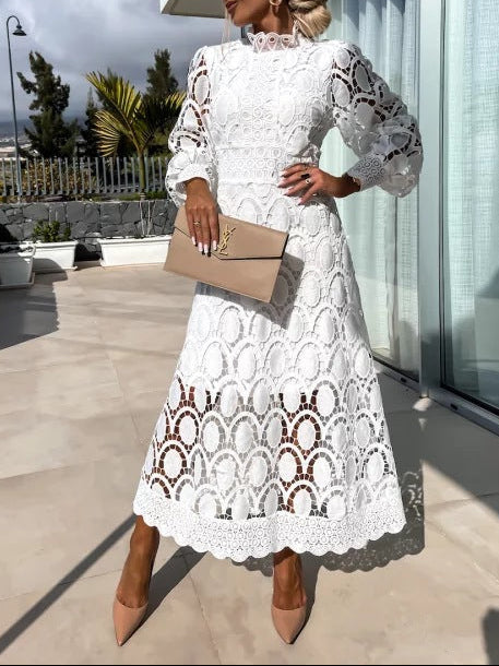 Noor™ - Robe romantique avec des détails raffinés