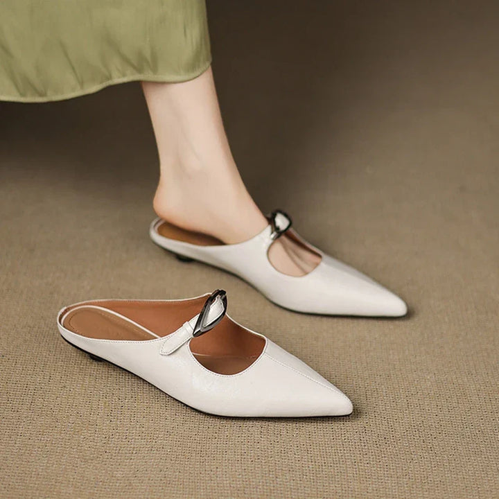 Regine | Mules à Pointe avec Boucle