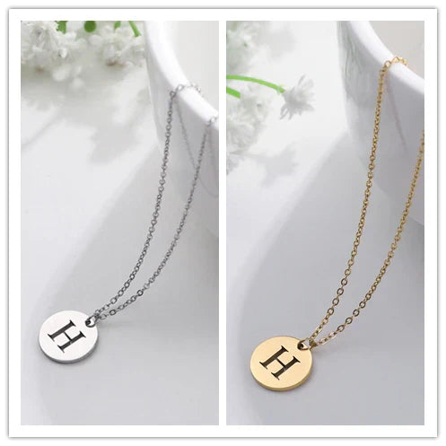 Collier Pendentif Lettre en Or Élégant