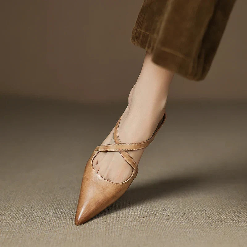 Carmela | Mules à Pointe avec Cintres Croisés