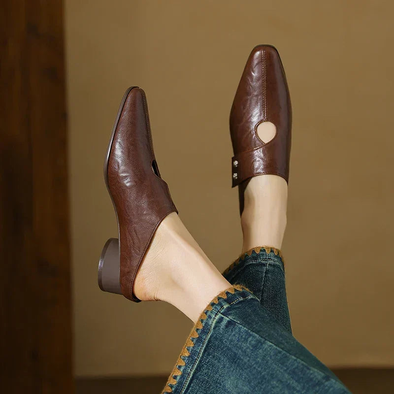 Miles | Mules à Punta avec Détails Découpés