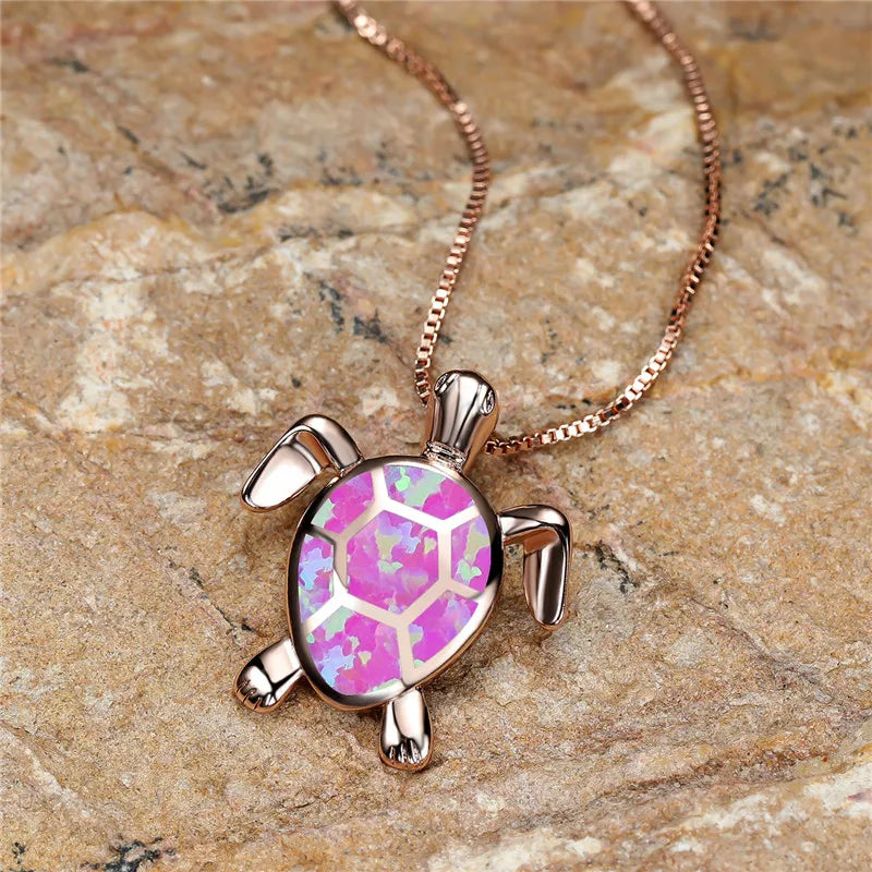 Pendentif Tortue en Opale de Feu Vert Vintage en Or