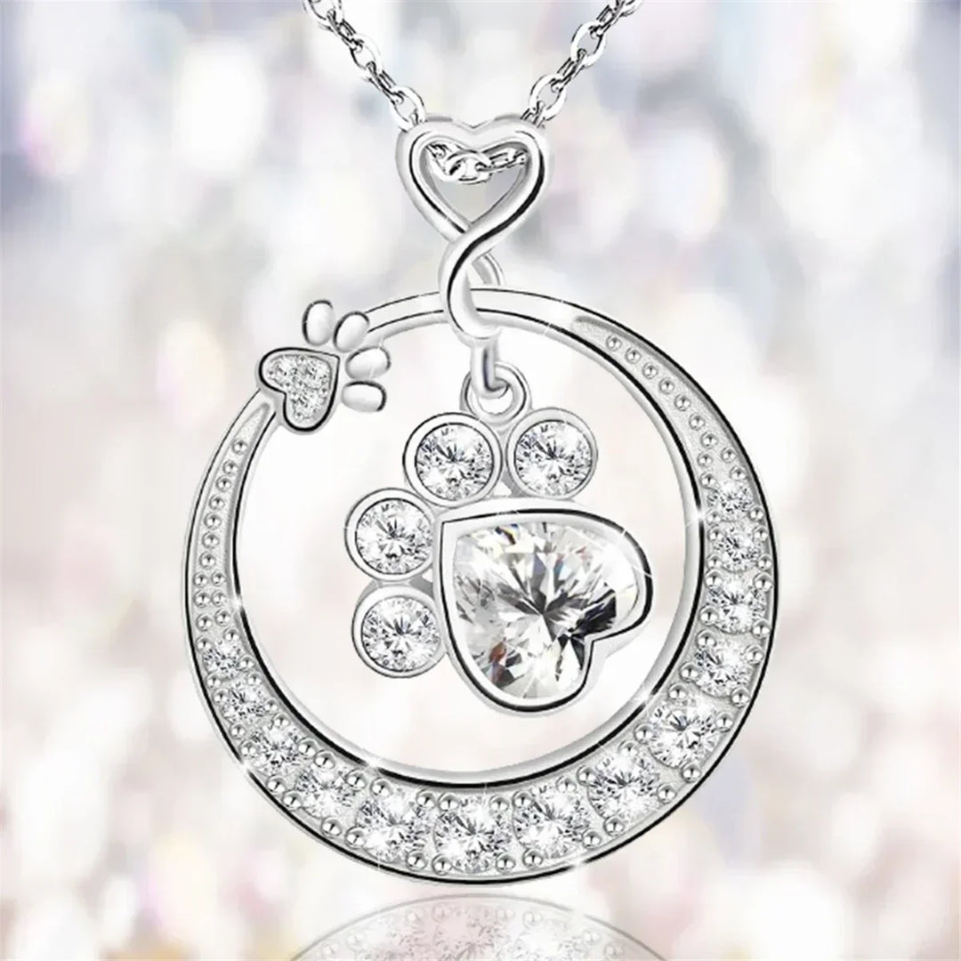 Seaton- Delicate paw necklace in silver with zirconia