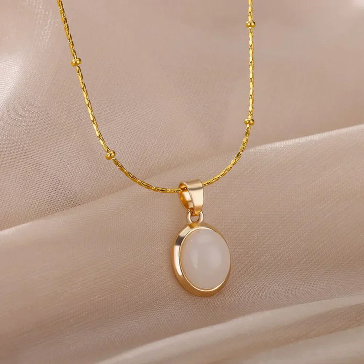 Collier Pendentif Goutte d’Eau en Opale en Acier Inoxydable Doré Chic