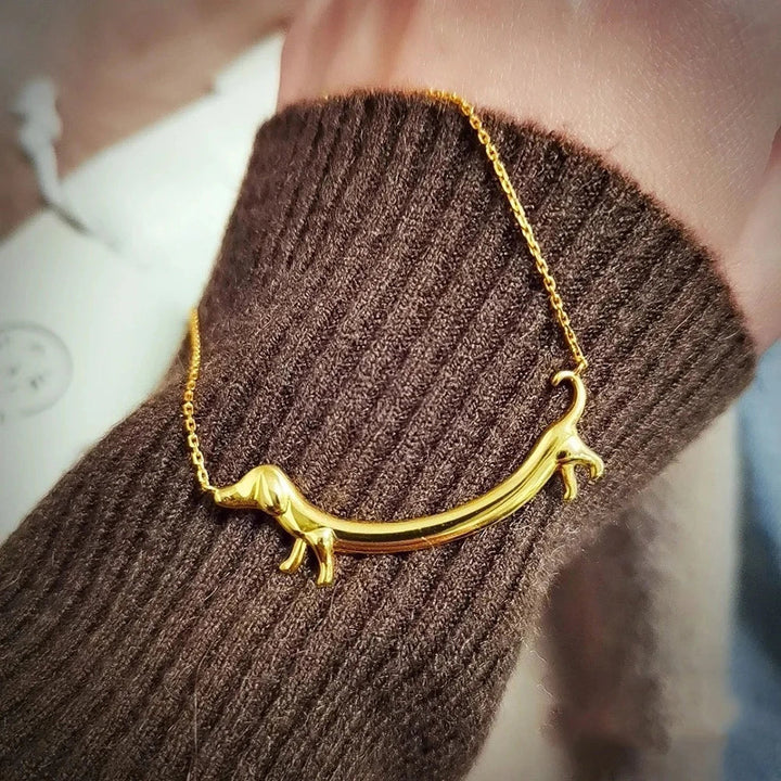 Shaneta  - Dachshund necklace in silver and gold