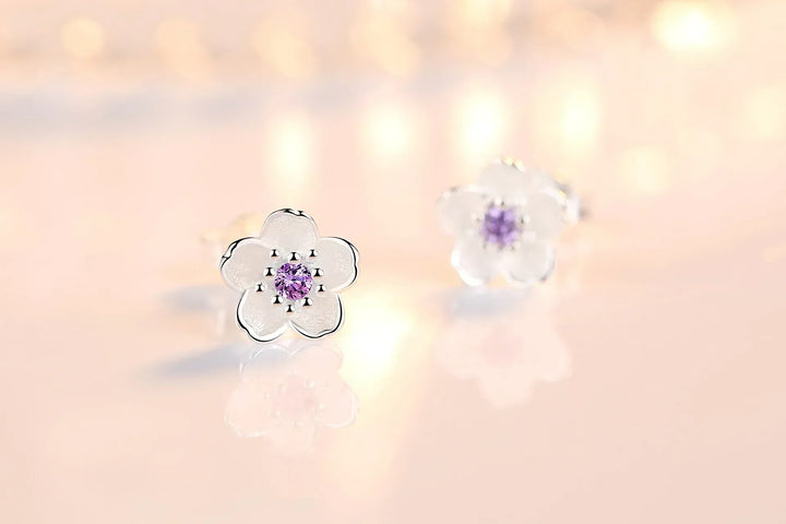 Boucles d'oreilles à bouton en forme de fleur avec zirconiums