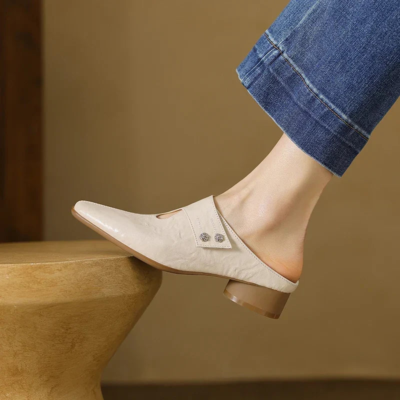 Miles | Mules à Punta avec Détails Découpés