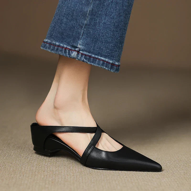Carmela | Mules à Pointe avec Cintres Croisés