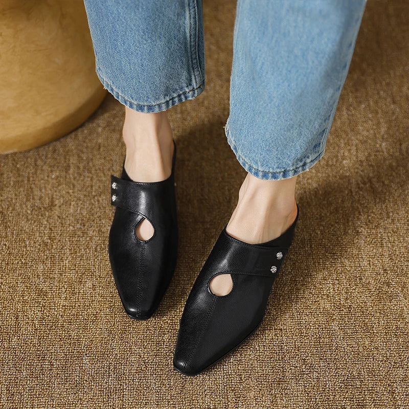Miles | Mules à Punta avec Détails Découpés