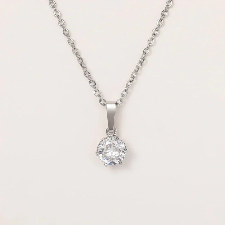Collier Classique avec Pendentif en Zirconia