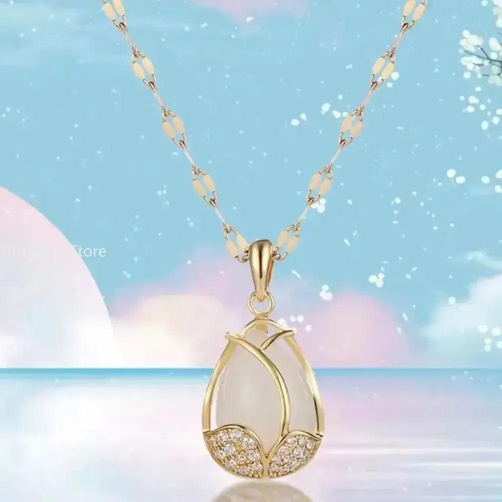 Collier Pendentif Élégant en Cristal Rose et Or