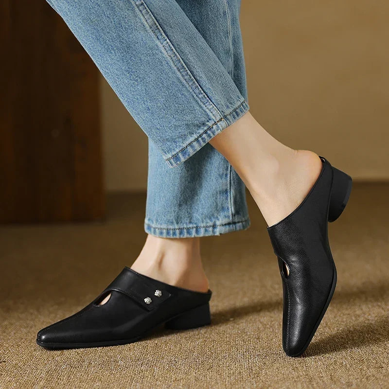 Miles | Mules à Punta avec Détails Découpés