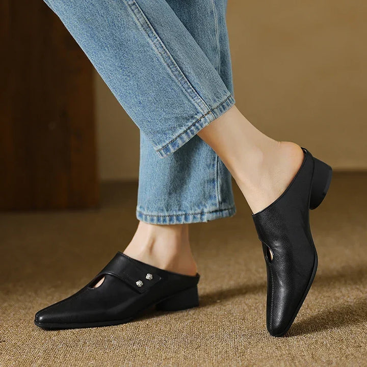Miles | Mules à Punta avec Détails Découpés
