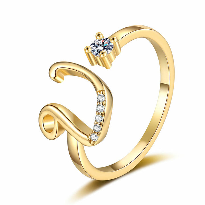 Lumévara™ — Bague cœur initiale élégance personnalisée