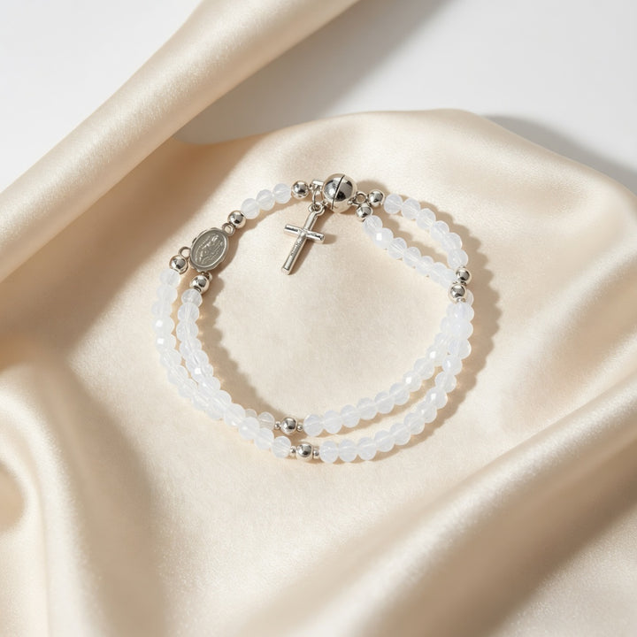 Loïsette™ — Bracelet perles dorées breloque délicatesse féminine
